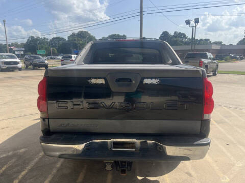 2005 Chevrolet Avalanche 1500 LT