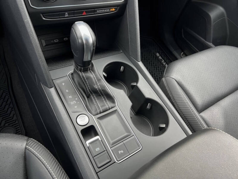 2021 Volkswagen Atlas Cross Sport V6 SE