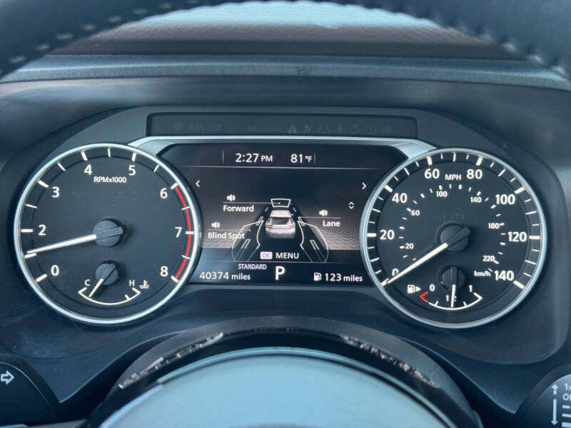 2022 Nissan Rogue SV