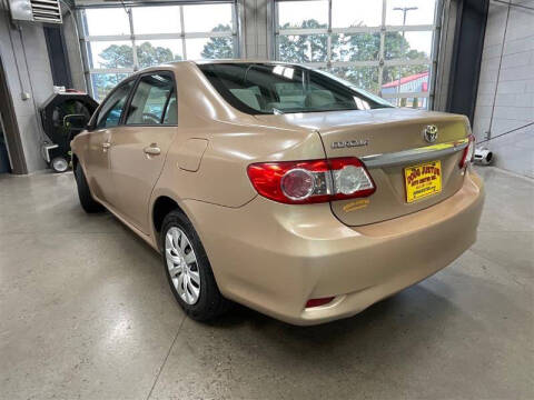 2012 Toyota Corolla LE