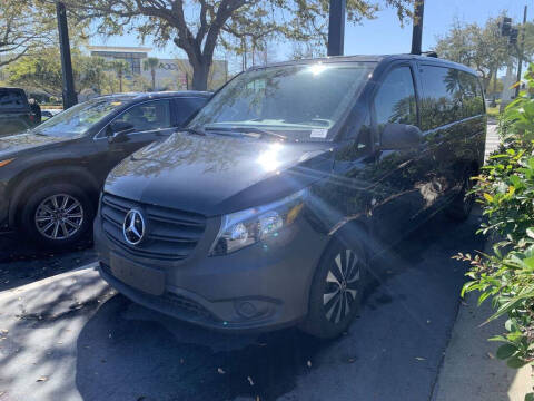 2023 Mercedes-Benz Metris Passenger