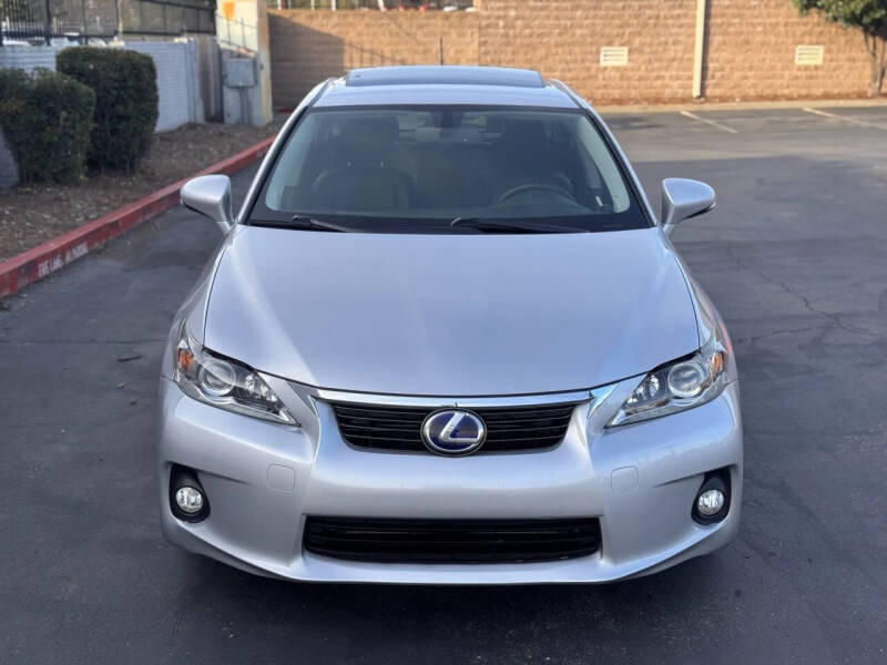 2011 Lexus CT 200h