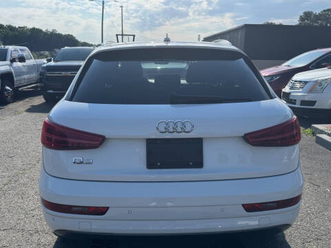 2016 Audi Q3 2.0T Premium Plus
