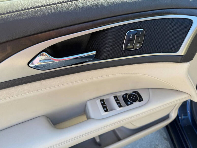 2017 Lincoln MKZ Reserve