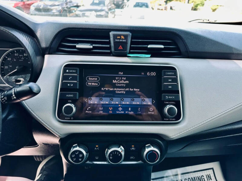 2021 Nissan Versa SV