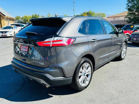 2019 Ford Edge Titanium