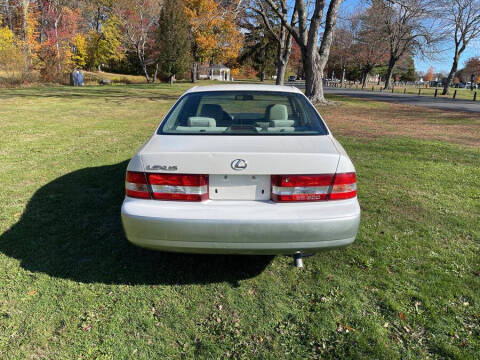 2001 Lexus ES 300