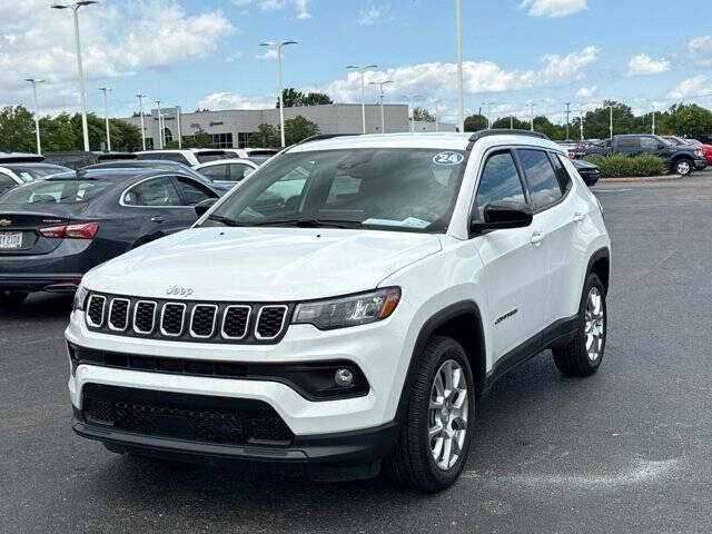2024 Jeep Compass Latitude Lux