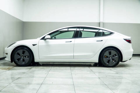 2021 Tesla Model 3 Standard Range Plus