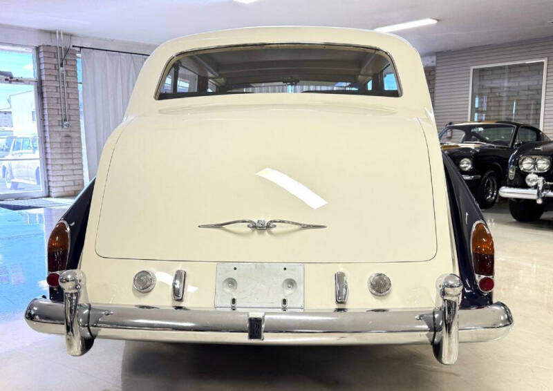 1965 Rolls-Royce Phantom V