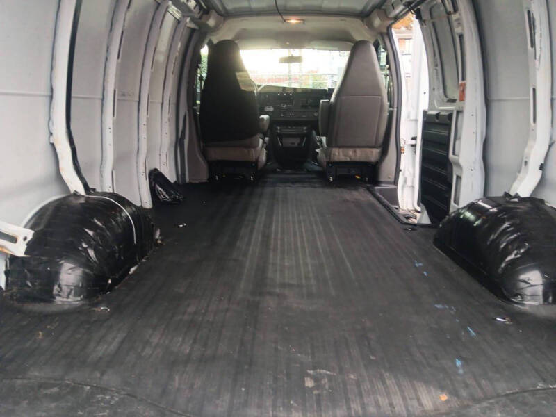 2018 Chevrolet Express 2500