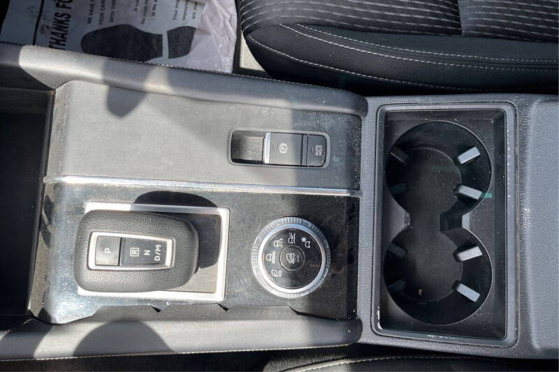 2022 Mitsubishi Outlander ES
