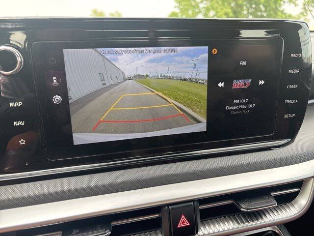 2023 Kia K5