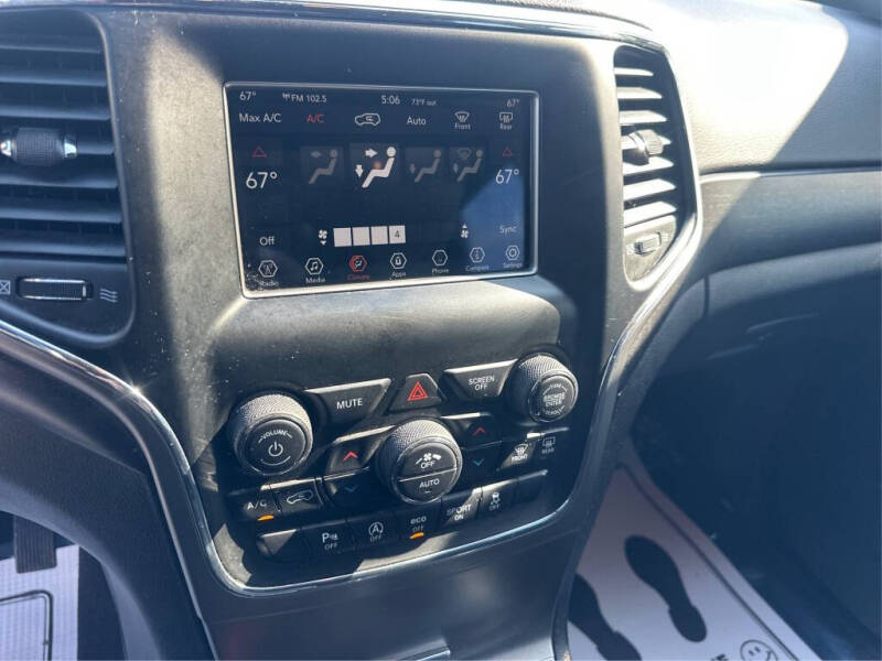 2018 Jeep Grand Cherokee Laredo