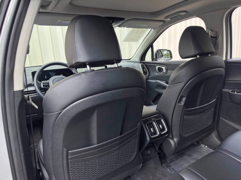 2025 Kia Sorento S