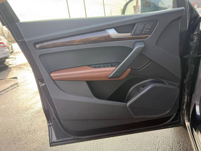 2019 Audi Q5 quattro Premium Plus 45 TFSI