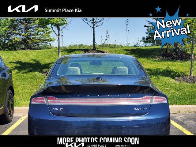 2017 Lincoln MKZ Select