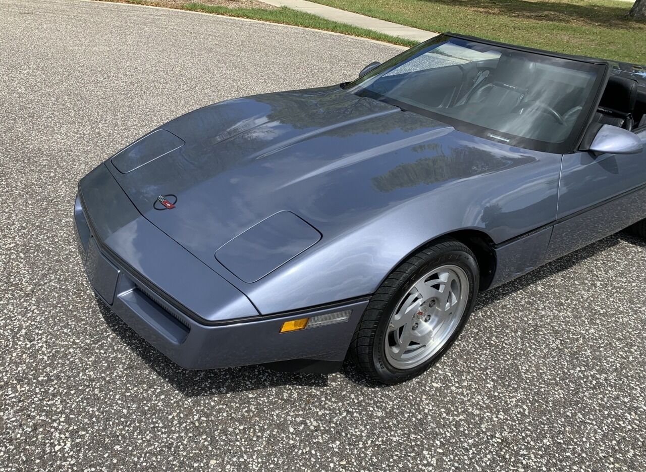 1990 Chevrolet Corvette 17