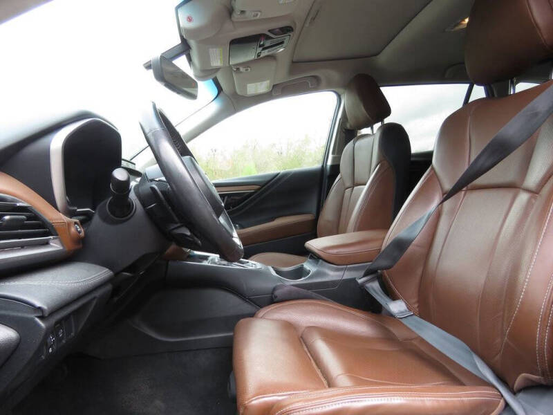 2020 Subaru Outback Touring