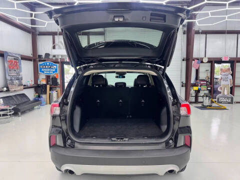 2020 Ford Escape Titanium