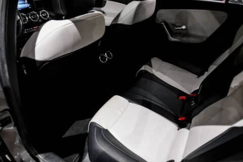 2019 Mercedes-Benz A-Class A 220