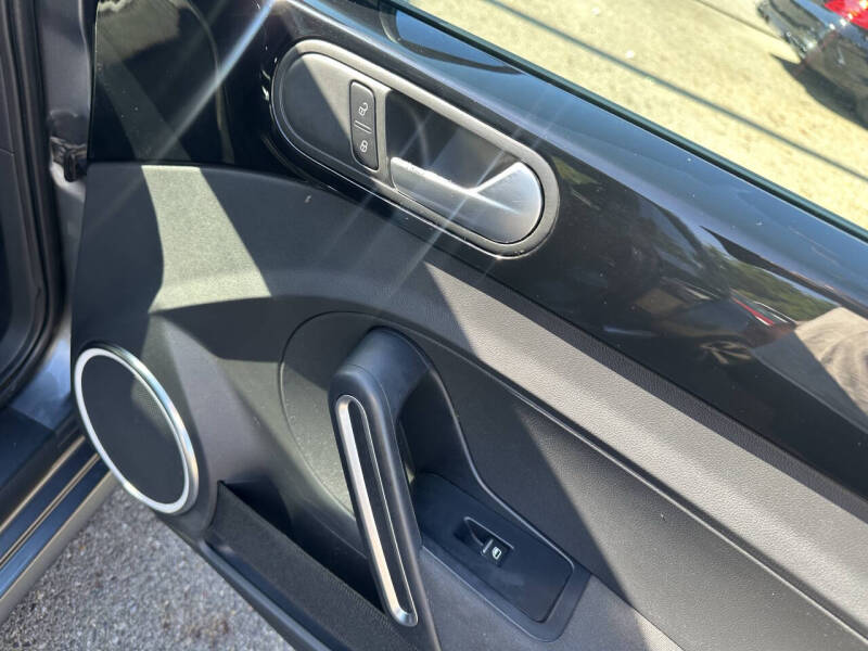 2012 Volkswagen Beetle Turbo