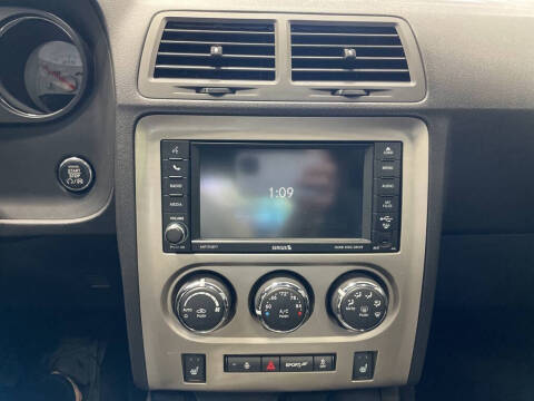 2013 Dodge Challenger SRT8 392