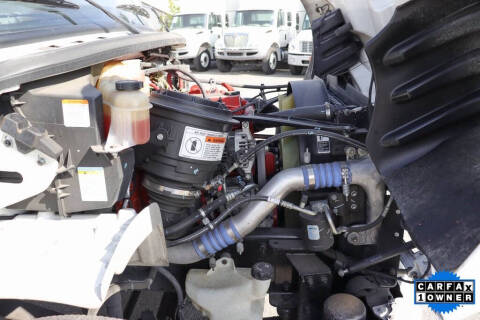 2018 Freightliner M2 106