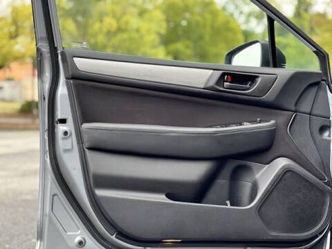 2018 Subaru Outback 2.5i