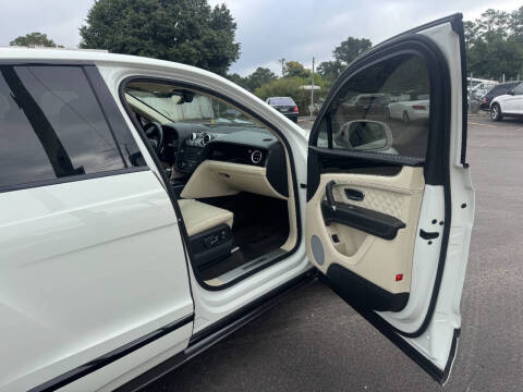 2018 Bentley Bentayga W12 Signature Edition