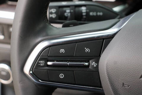 2025 Chevrolet Suburban LS