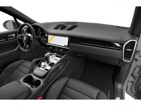 2022 Porsche Cayenne E-Hybrid