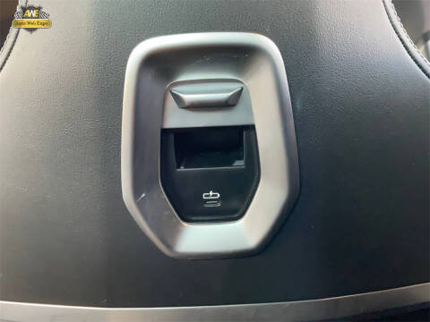 2023 BMW 7 Series 740i