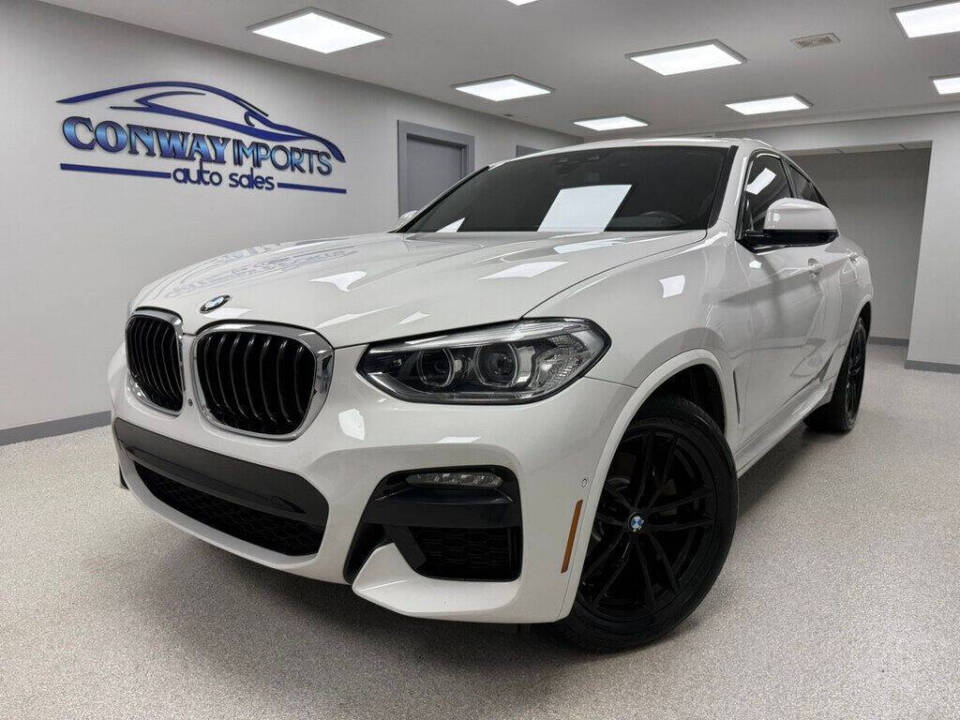 2021 BMW X4 30i's photo