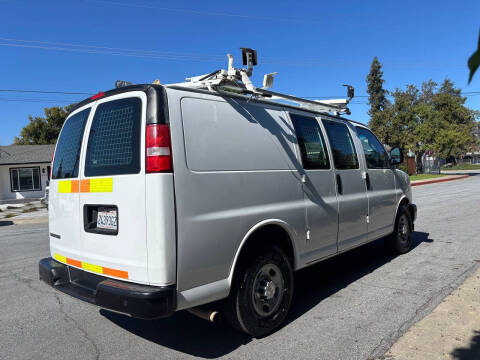 2017 Chevrolet Express 2500