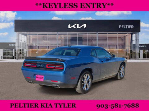 2023 Dodge Challenger SXT