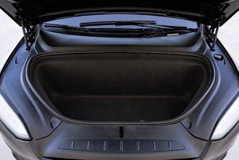 2018 Tesla Model X 75D