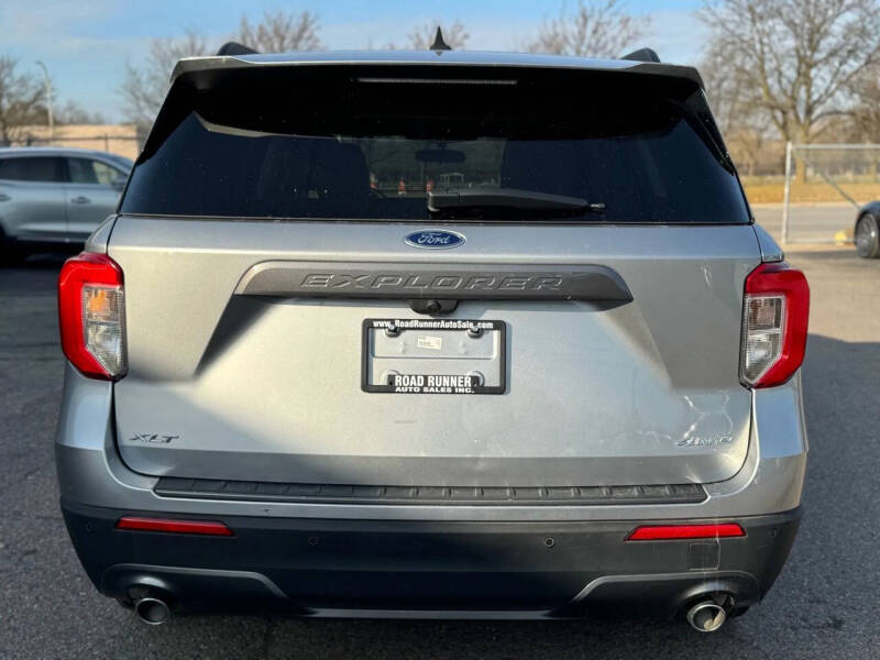 2023 Ford Explorer XLT