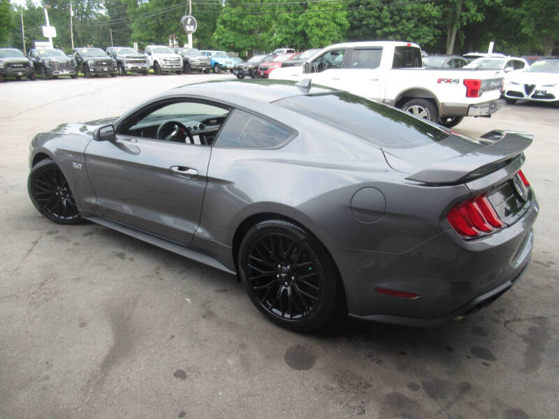 2021 Ford Mustang