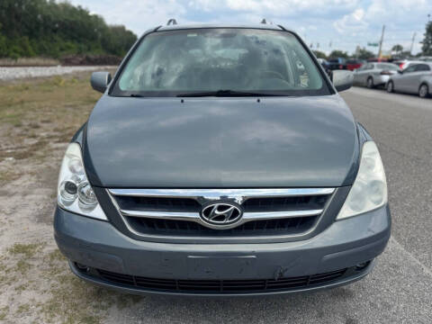 2007 Hyundai Entourage GLS