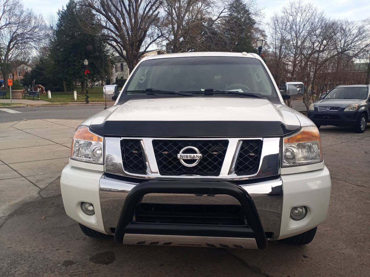 2013 Nissan Titan SL Crew Cab 4WD