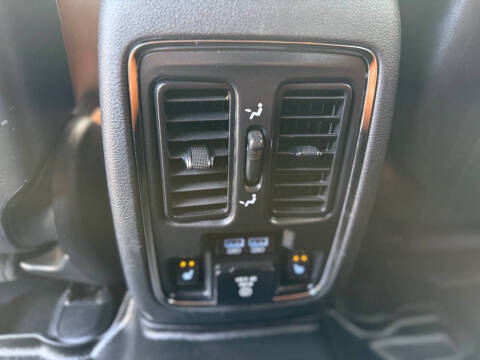 2019 Jeep Grand Cherokee SRT