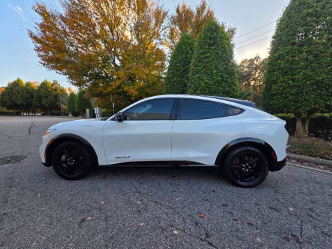 2021 Ford Mustang Mach-E California Route 1