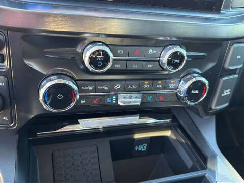 2025 Ford F-450 Super Duty Lariat