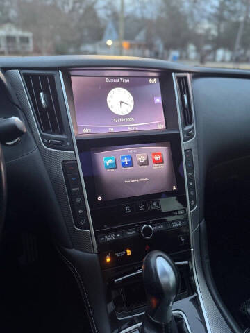 2015 Infiniti Q50 Sport