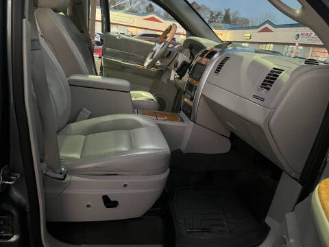 2009 Chrysler Aspen Limited