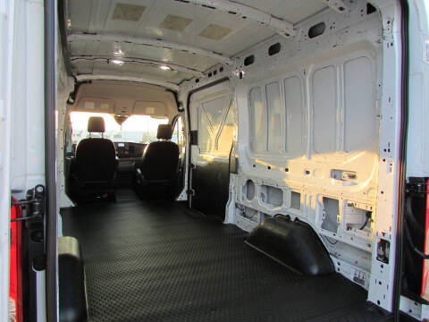 2022 Ford Transit 250