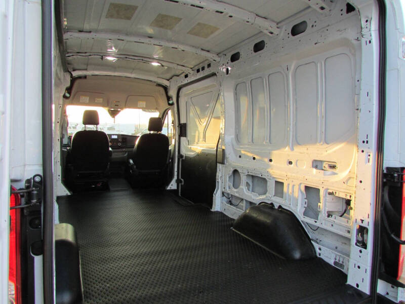 2022 Ford Transit 250