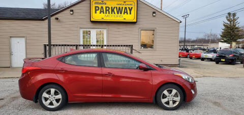 2013 Hyundai Elantra for sale at Parkway Motors in Springfield IL