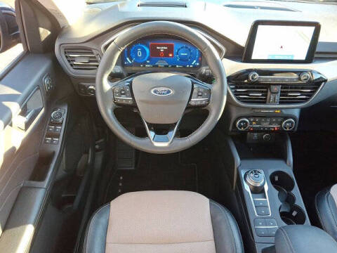 2021 Ford Escape Titanium